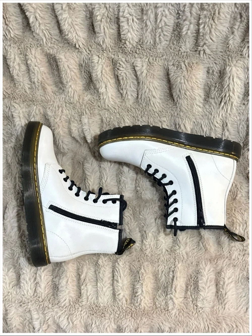 Dr. Martens Zavala J White Combat Boots – Big Kids/Youth Size 3 ~ Item #S4300
